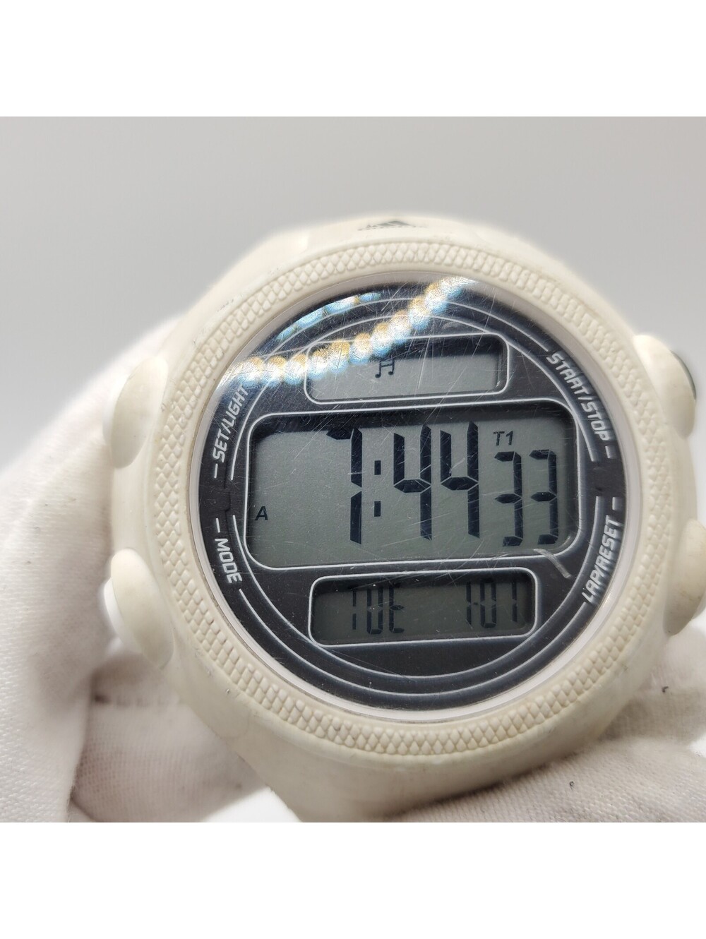 Adidas White ADP6083 Digital Watch Mens 53mm New Battery - Picture 6 of 14